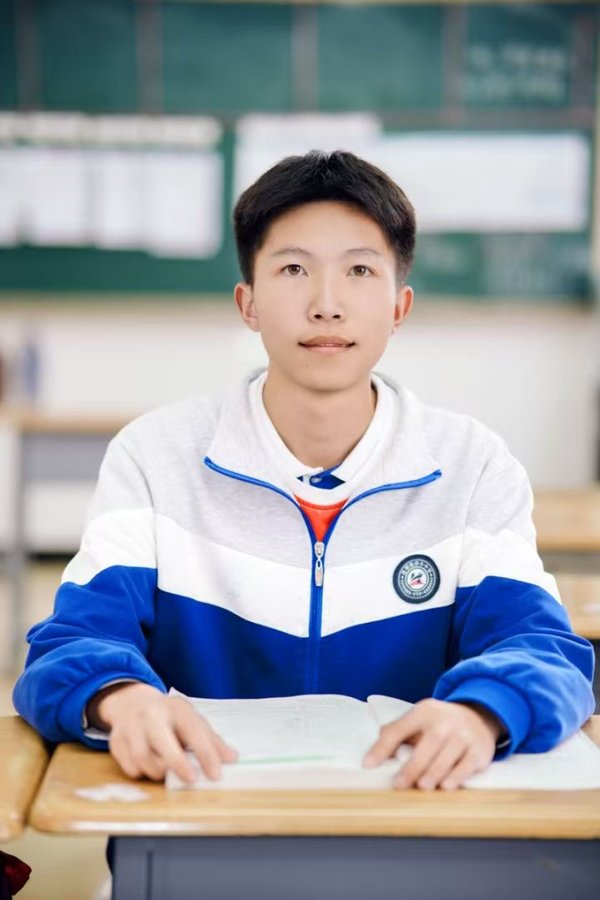 石秉析2.jpg